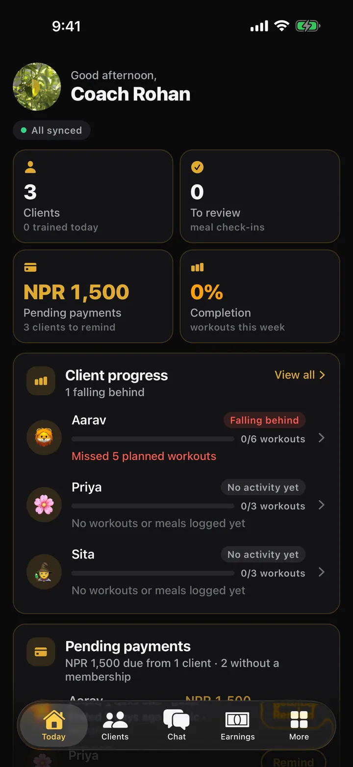 Coach dashboard: client progress this week with reasons, pending payments with Remind buttons
