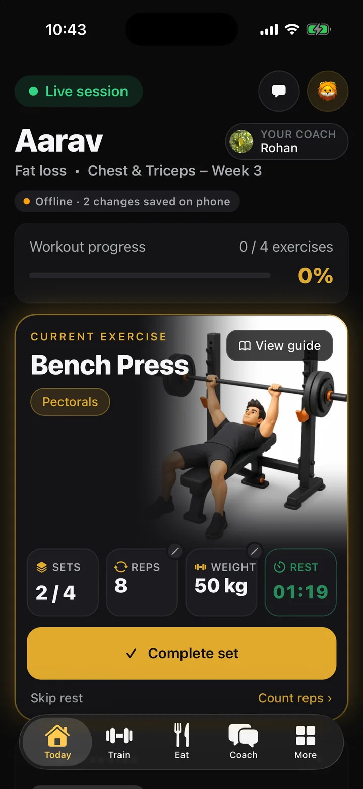 The app offline: the workout continues and shows that changes will sync later